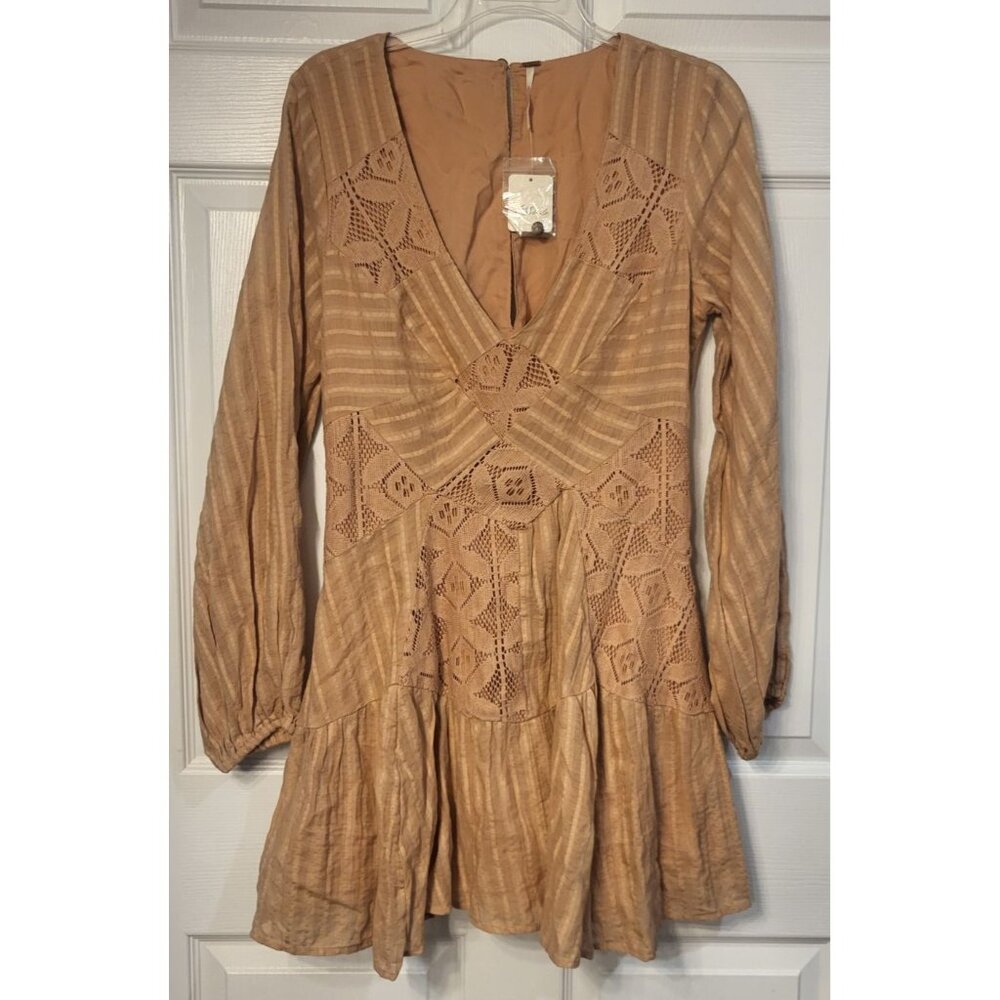 NWT Free People Patchwork of My Dreams Boho Peasant Festival Lace Tiered Mini M